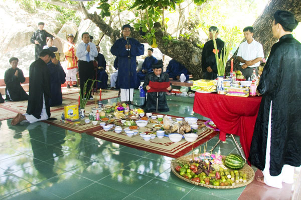 Lễ Hội nổi tiếng ở Nha Trang.