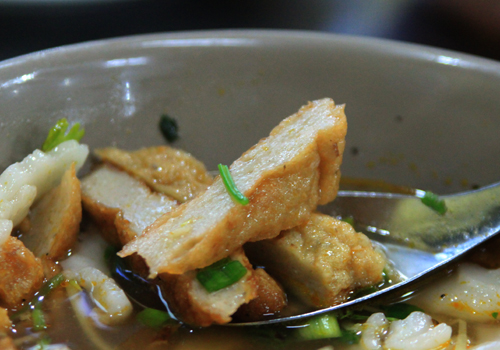 Bánh canh chả cá nhồng – độc đáo ẩm thực Nha Trang