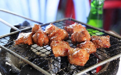 Du lịch Nha Trang thưởng thức thịt bò nướng Lạc Cảnh